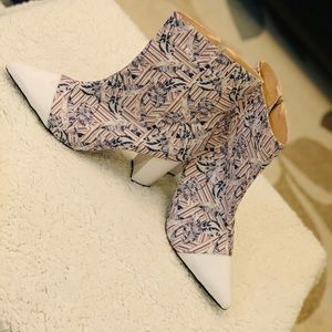 Sexy Fashion White Leaf Boots Made in Brazil Sz 10